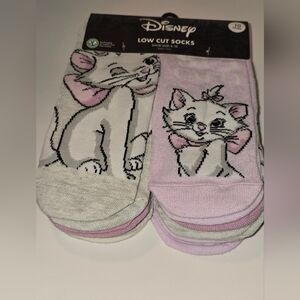 Women's Aristocats 10 Pack Low Cut Socks.
